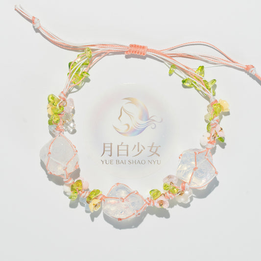 Petal Meadow – Spring Dew Bracelet