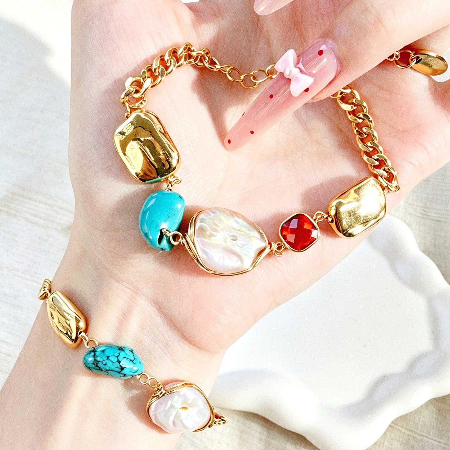 Vintage Chunky Gold Baroque Pearl Bracelet | Adjustable Mixed Gemstone Copper Alloy Chain | Blue & Amber Stone Artisanal Jewelry | French Retro Statement Bangle | Old Money Aesthetic Gift