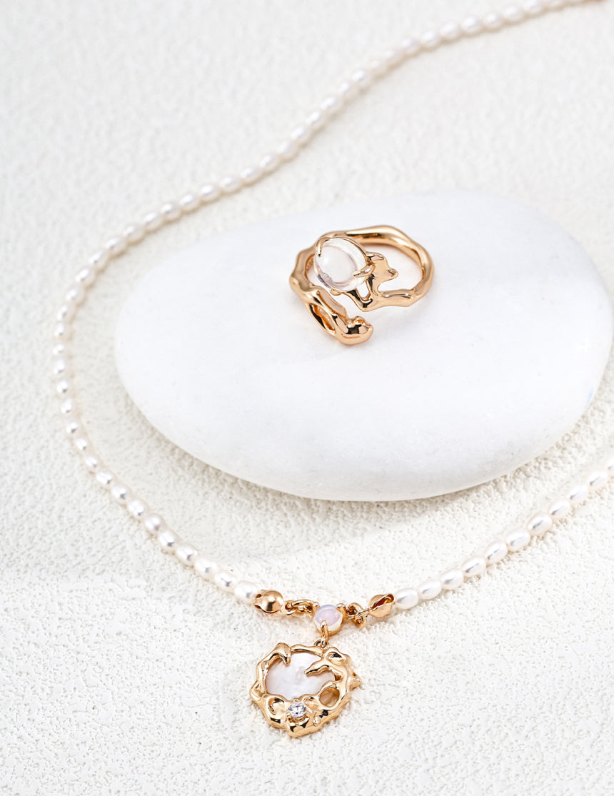 Vintage Gold Natural Pearl Choker Necklace