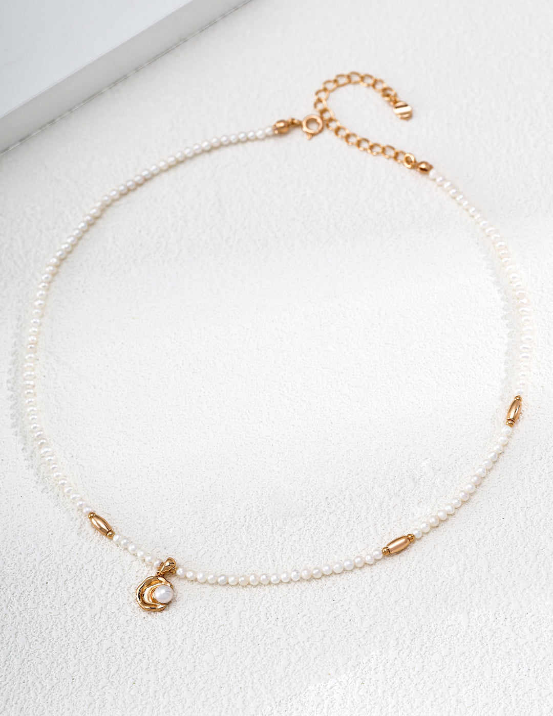 Moon & Dream Natural Pearl Choker Necklace