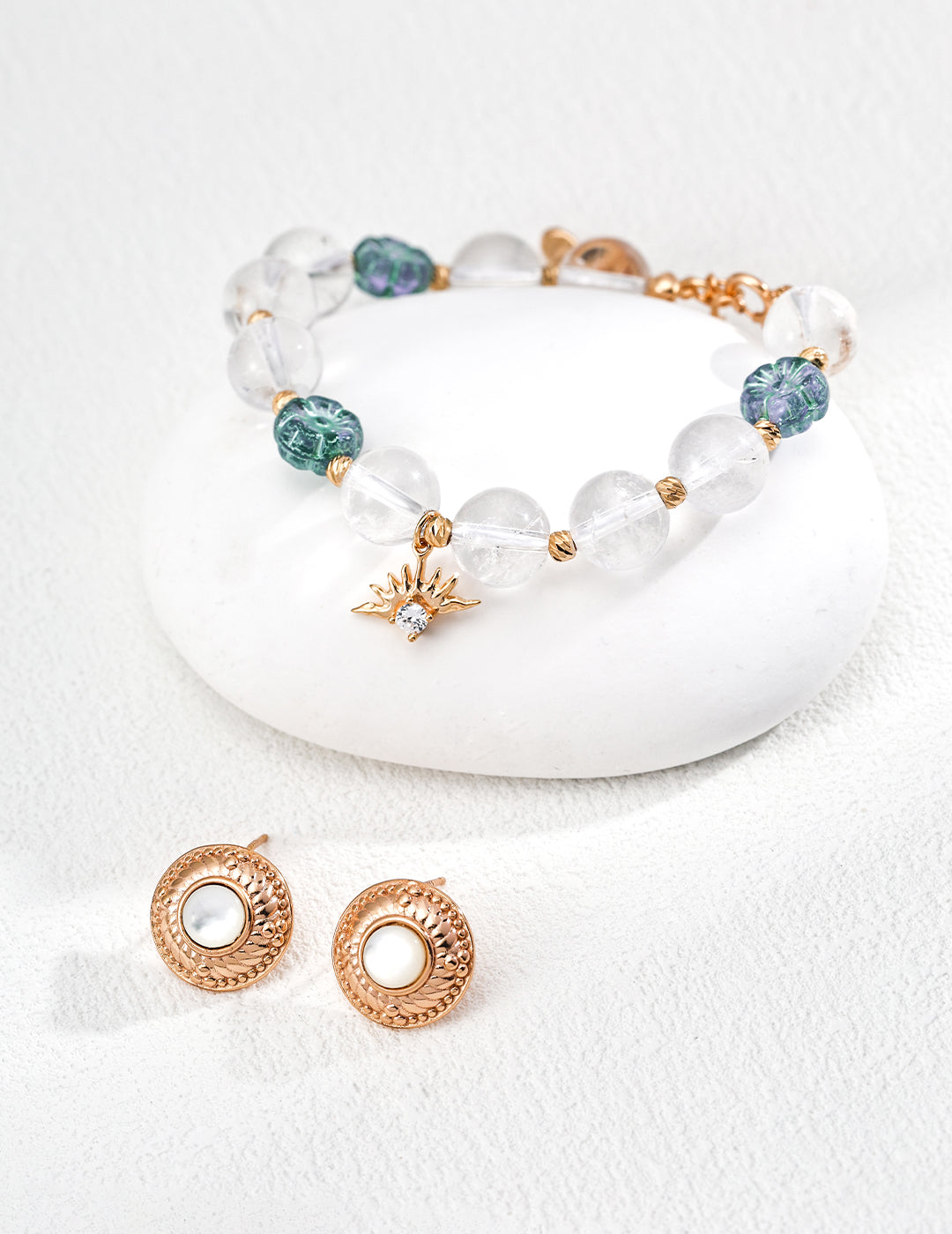 Clear Quartz & Floral Lampwork Glass Bracelet