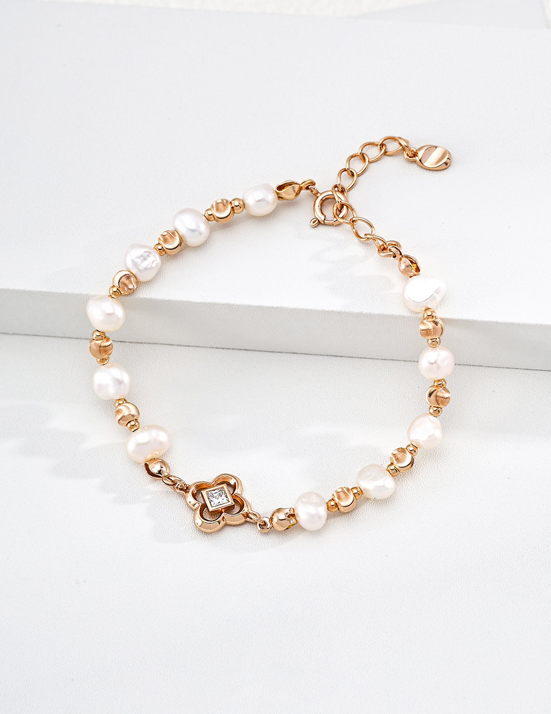 Vintage Gold Natural Pearl Bracelet
