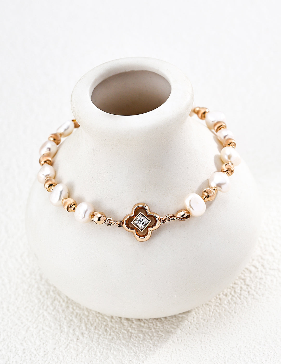 Vintage Gold Natural Pearl Bracelet