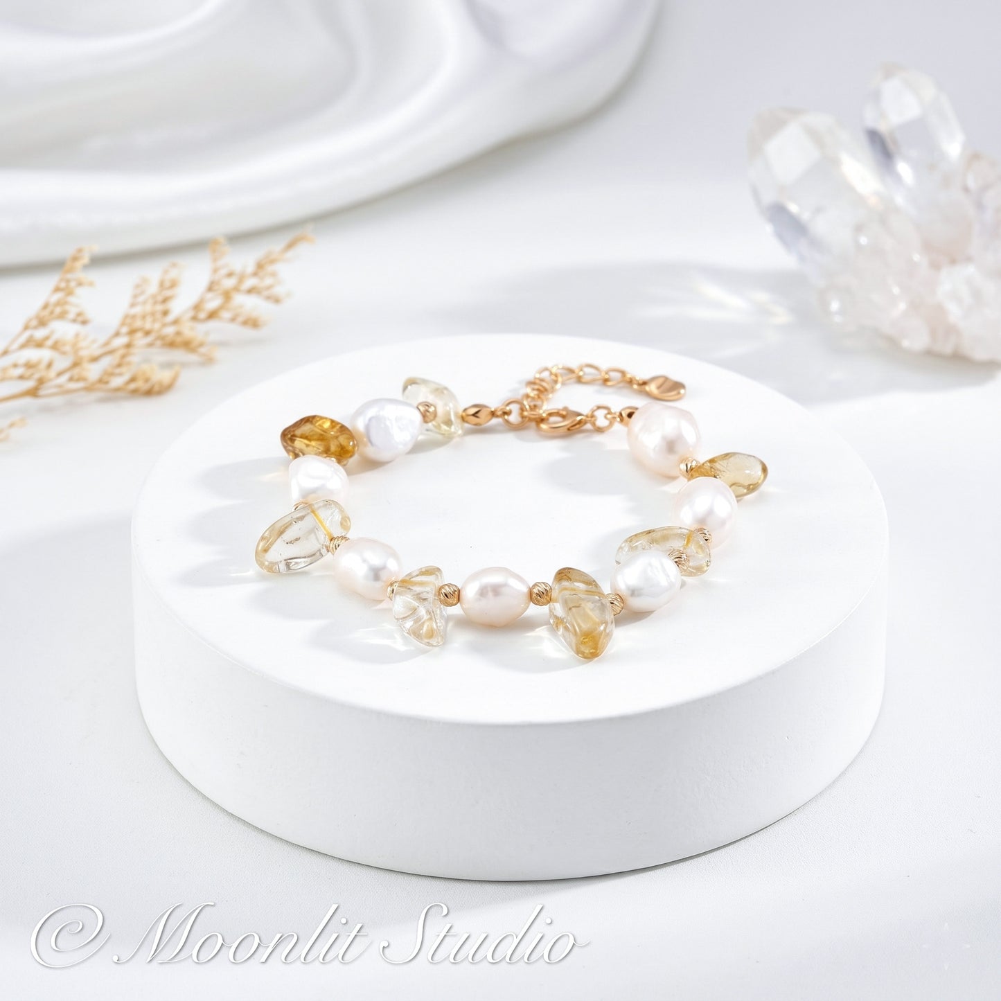 Vintage Gold Natural Pearl & Crystal Bracelet